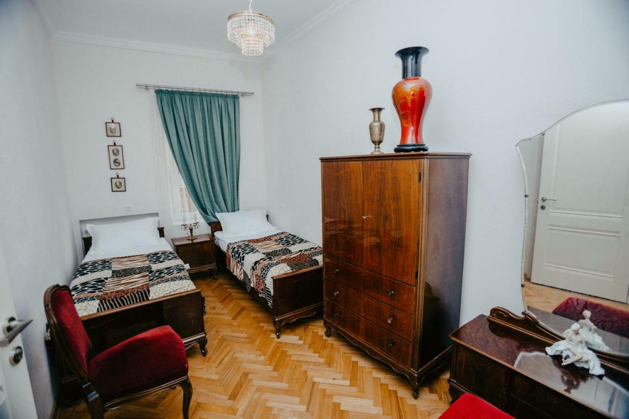 Chilling View Apartment Tbilisi ภายนอก รูปภาพ