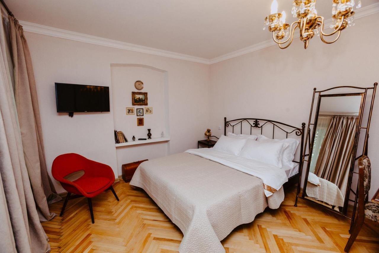 Chilling View Apartment Tbilisi ภายนอก รูปภาพ
